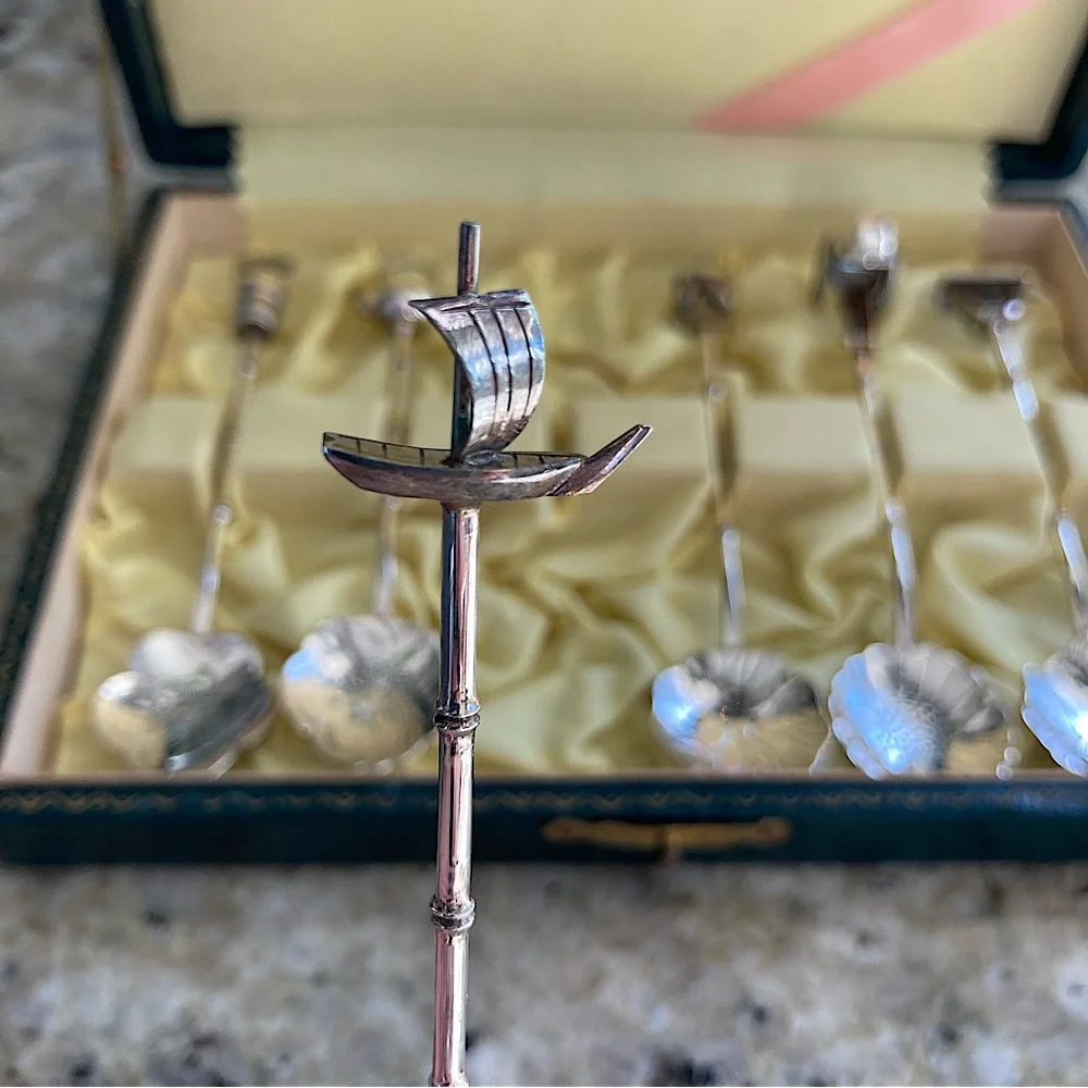 Antique Japanese Sterling Silver Demitasse Spoons, Set of 6 - Picture 8 of 16